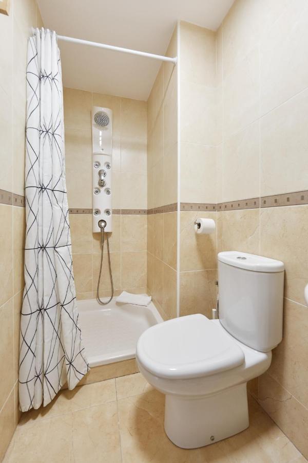 Apartamentos Wayteko Alicante Exteriör bild