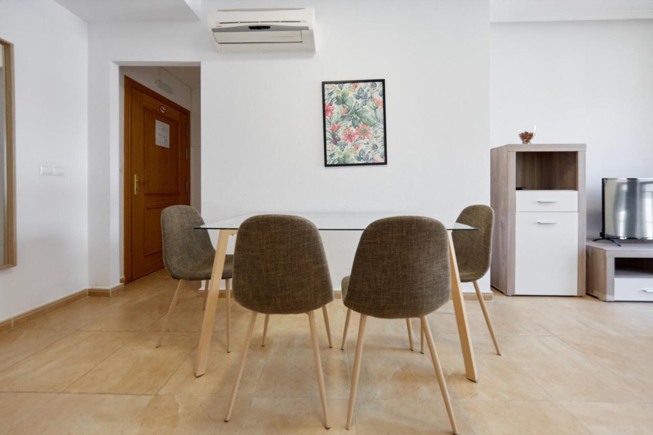 Apartamentos Wayteko Alicante Exteriör bild