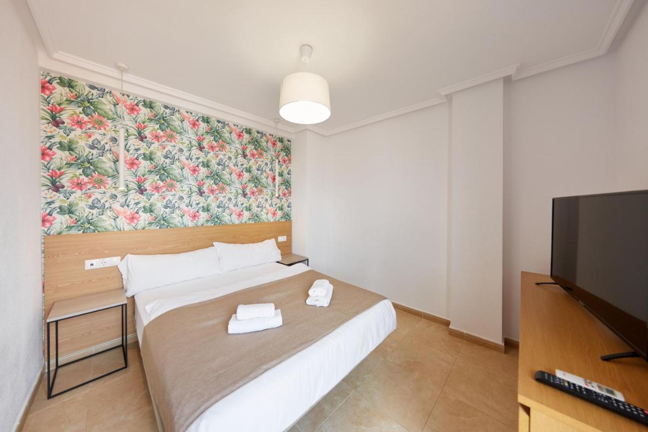 Apartamentos Wayteko Alicante Exteriör bild
