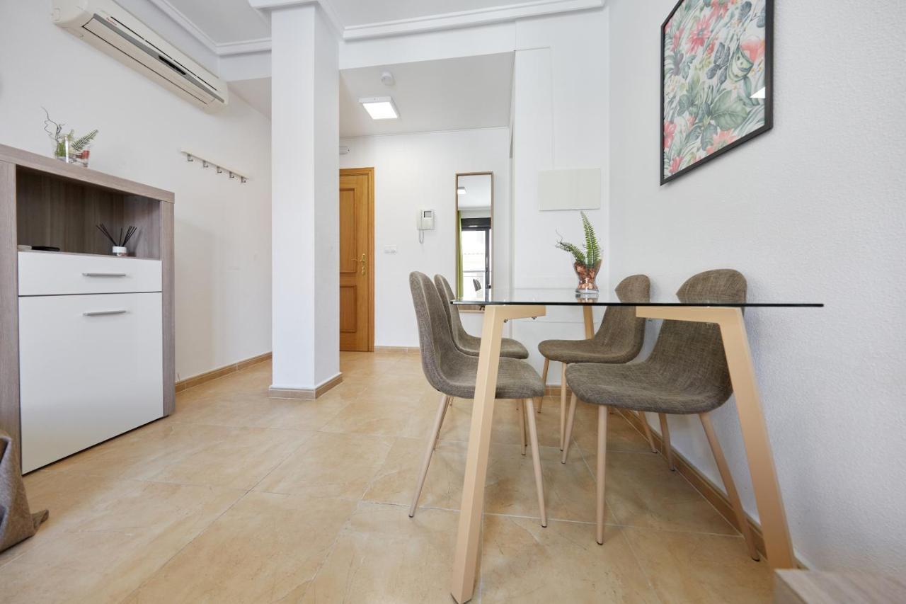 Apartamentos Wayteko Alicante Exteriör bild